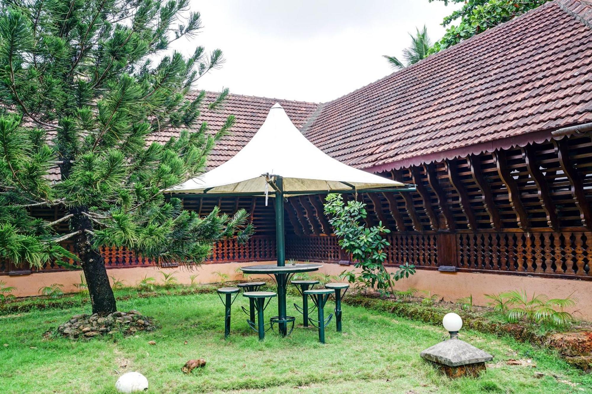Palette - Pagoda Resorts Alappuzha Экстерьер фото